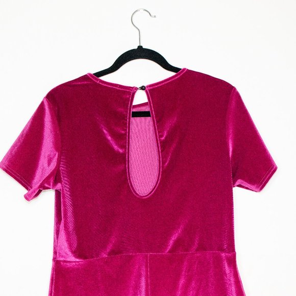 Pretty Little Thing - Hot Pink Velvet Unitard - Picture 13 of 14